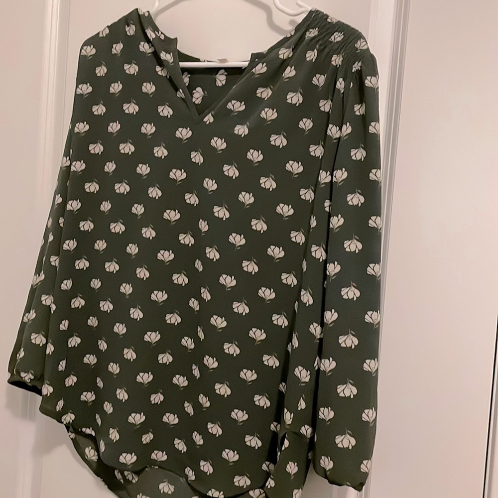 Fun2Fun flower patterned blouse